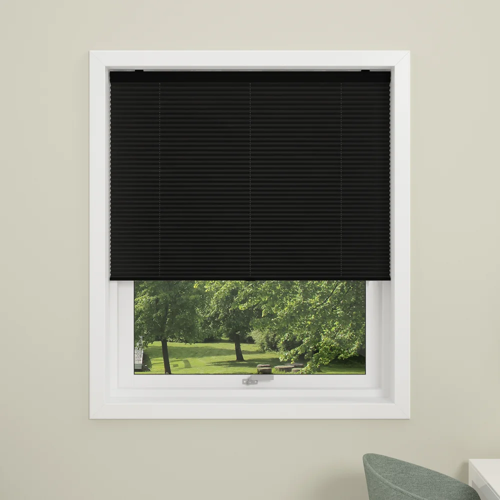 DEBEL PLISSÉ TOUCH LYSDEMPENDE 160X160, SORT v:6230874
